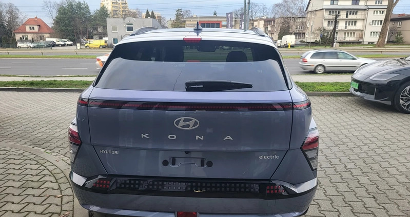 Hyundai Kona cena 226900 przebieg: 10, rok produkcji 2023 z Tczew małe 56
